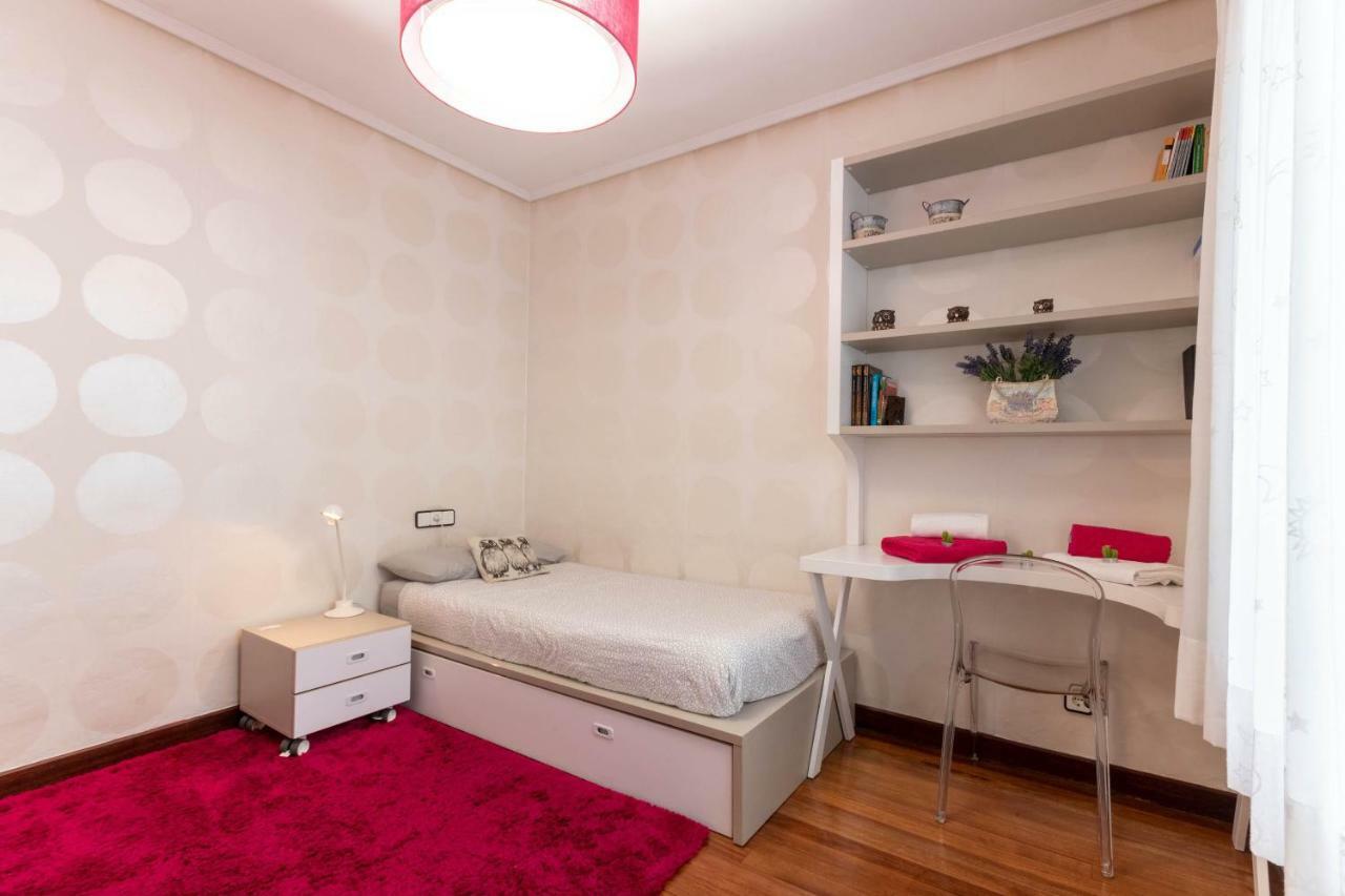 Funi-Campo Volantín Apartamento Bilbau Exterior foto